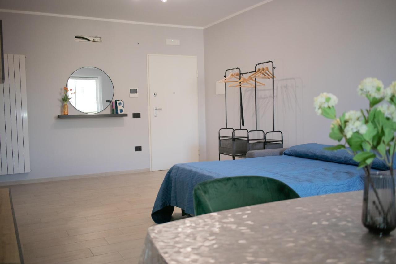 E-Twelve Apartment Naples Exterior photo